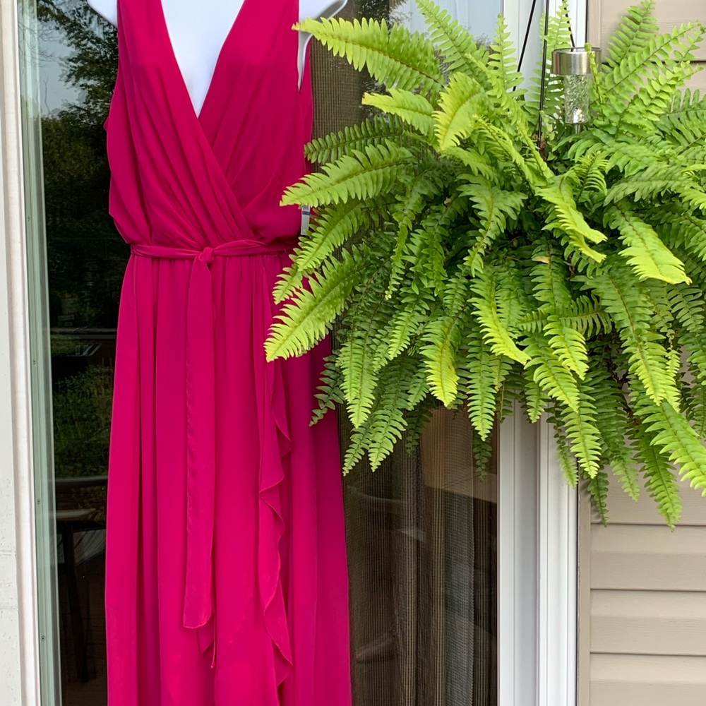 SLNY Fushia Pink Semi Formal Dress Size 18